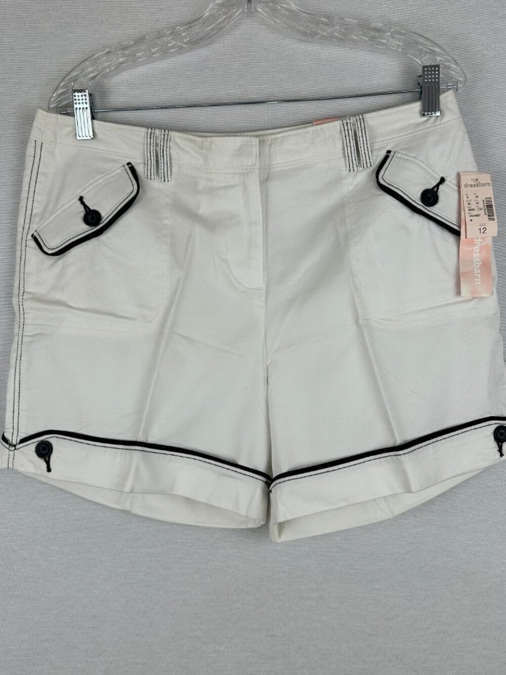 DRESSBARN WHITE CUFFED WOMEN'S SHORTS FLAP POCKETS BELT LOOPS NWT SIZE 12